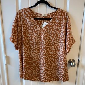 Entro women’s blouse new with tags size  large